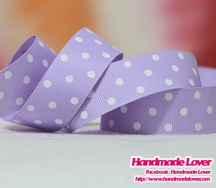 ริบบิ้นผ้าสีม่วง พิมพ์ลายจุด