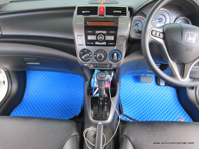 พรมปูพื้นรถยนต์ พรมกระดุม รถ HONDA CITY ปี 2008-2013 ชุดภายในห้องโดยสาร จำนวน 12 ชิ้น