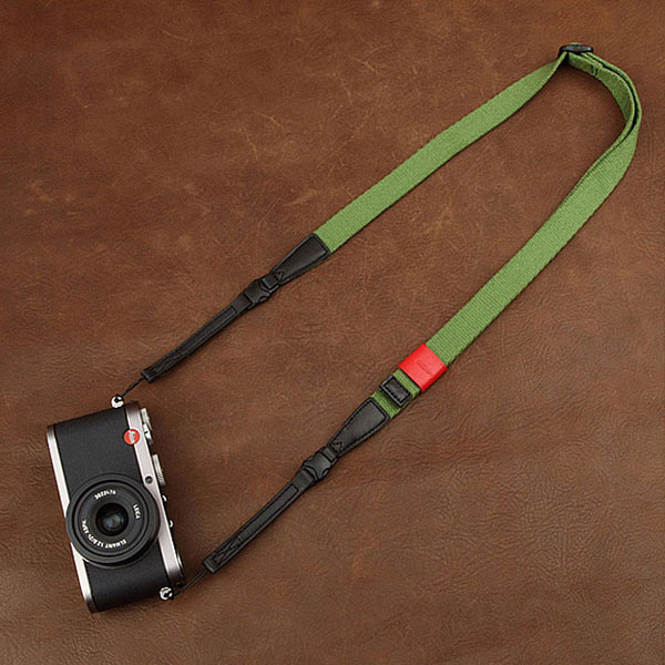 สายคล้องกล้อง รุ่น Universal - กล้อง Mirrorless กล้องฟรุ้งฟริ้งและกล้องเล็ก สีเขียวอ่อน