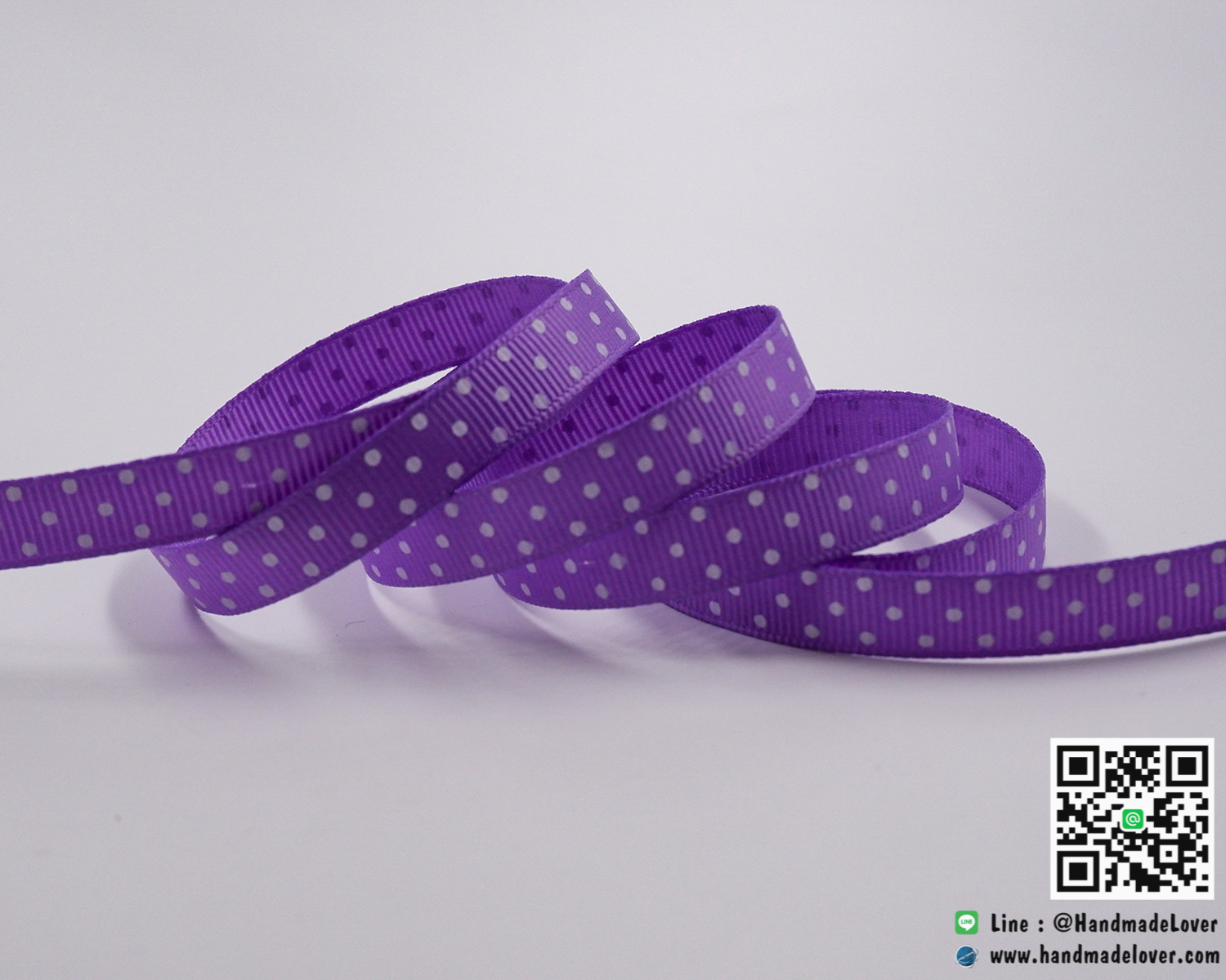 ริบบิ้นผ้า กรอสเกรน สีม่วง พิมพ์ลายจุด