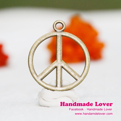 จี้,ตัวห้อยซิป พีช