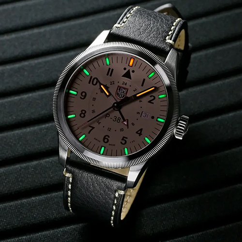 นาฬิกา Luminox P-38 LIGHTNING 9520 SERIES รุ่น XA.9527 สีดำ