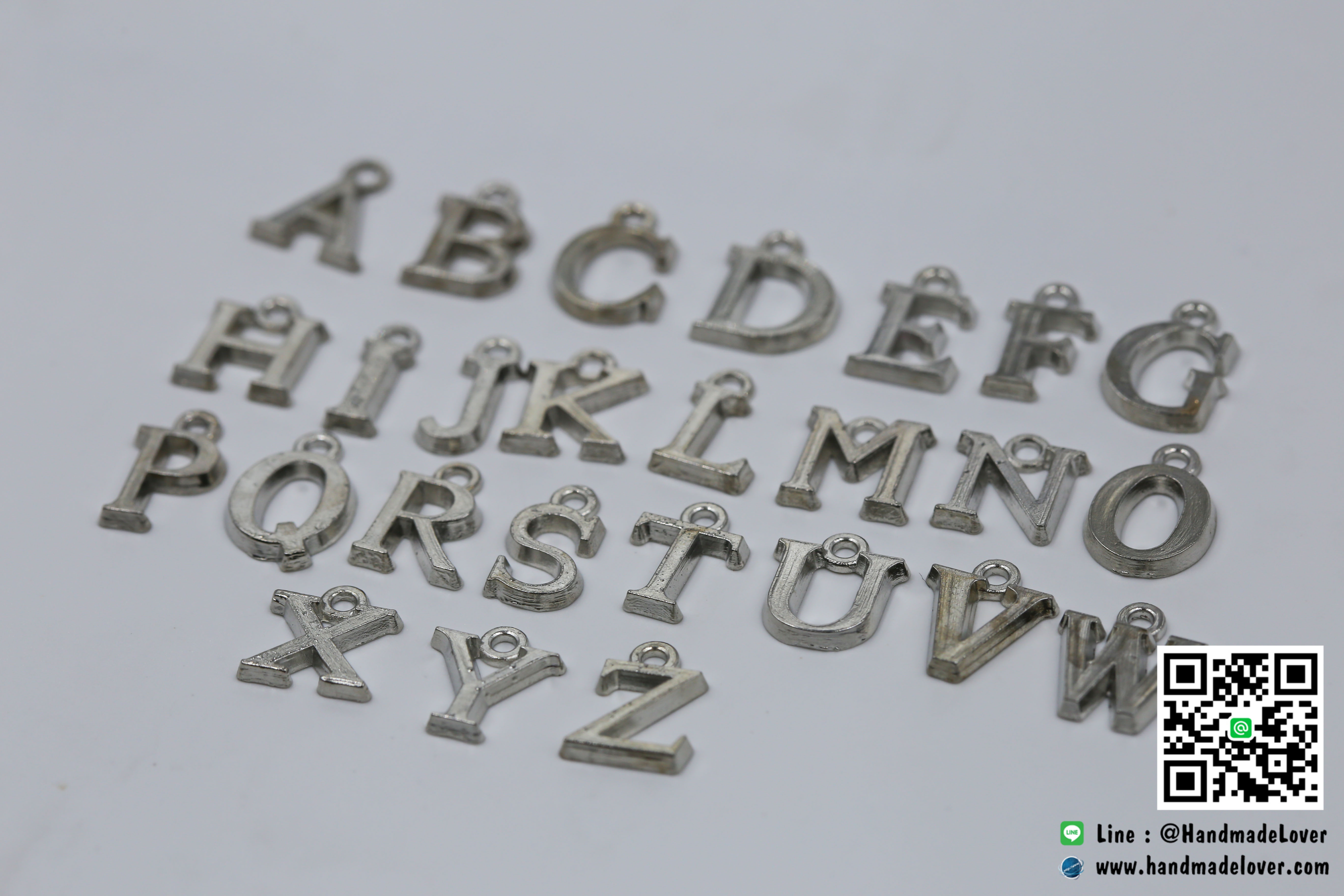 จี้ตัวอักษร โรเดียม รูป ตัว A-Z