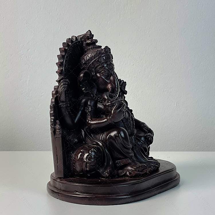 พระพิฆเนศนั่งบัลลังก์ ปางรัศมี มหาเศรษฐีพันล้าน