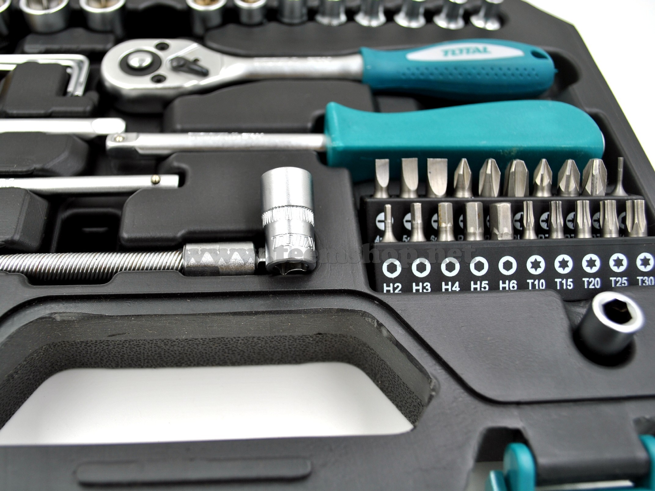 TOTAL บล็อกชุด 2หุน 1/4" 6เหลี่ยม 45ชิ้น THT-141451