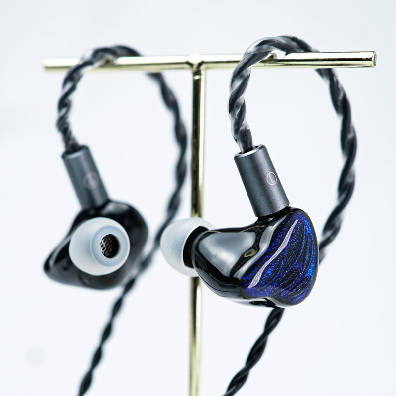 BGVP Feather หูฟัง IEMs 5 ไดรเวอร์ 4BA+1DD สายชุบเงินถัก4 เปลี่ยนหัวแจ็คได้ ประกันศูนย์ไทย