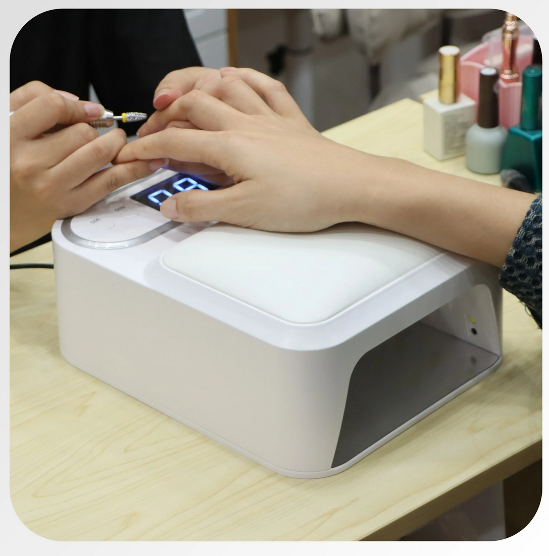 เครื่องอบเจล SNRQI T9 มีเบาะรองมือ เปิดปิดอัตโนมัติ หลอดไฟถึง48ดวง ครอบคุมทุกมุม ถอดฐานได้