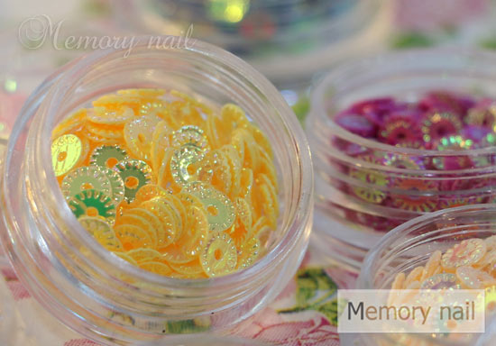 กากเพชรวงกลมฉลุ เหลือบรุ้ง 12สี 12กระปุก