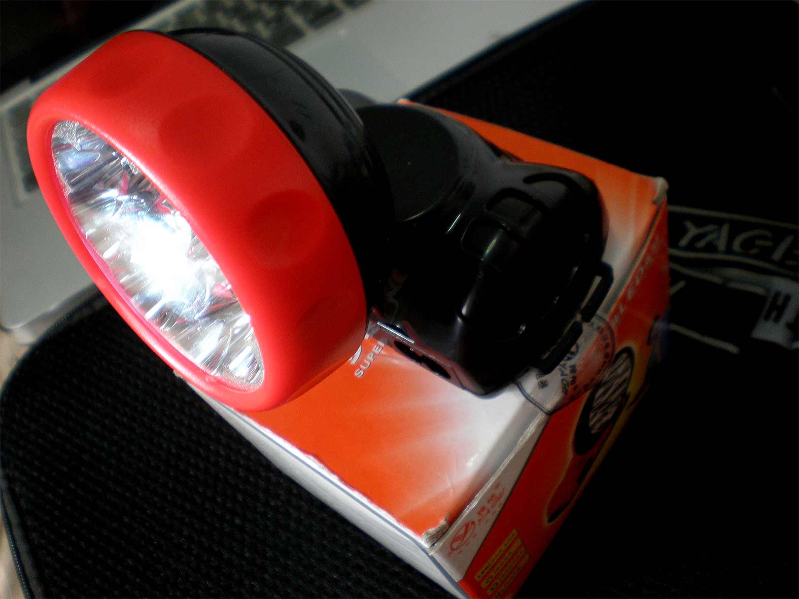 ไฟฉายคาดหัว (ไฟฉายกรีดยาง) LED 1 ดวง YG3589แสงขาว