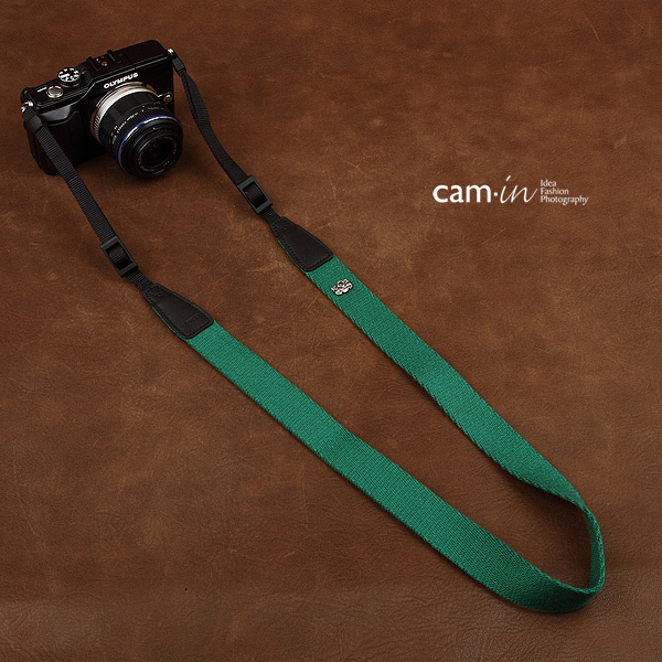 สายคล้องกล้องแฟชั่นเกาหลีเส้นเล็ก Cam-in รุ่น Slim สีเขียว 25 mm