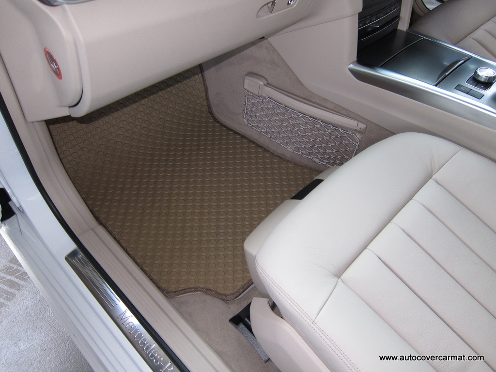 พรมปูพื้นรถยนต์ พรมกระดุม รถ BENZ E Class W212 ชุดพรมพื้นจำนวน 5 ชิ้น