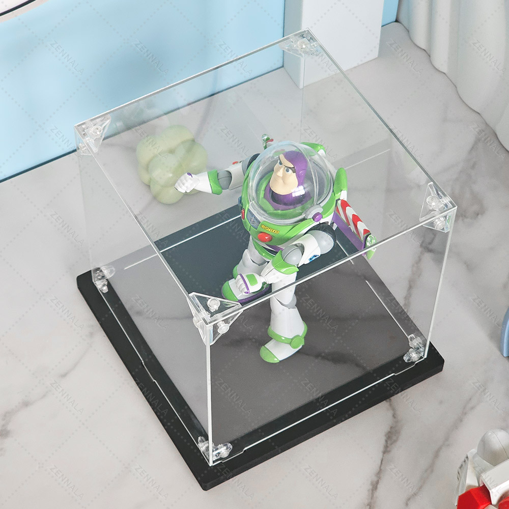 กล่องโชว์โมเดล อะคริลิคใส ฐานสีดำ แบบฝาครอบ มีให้เลือก 10 ขนาด