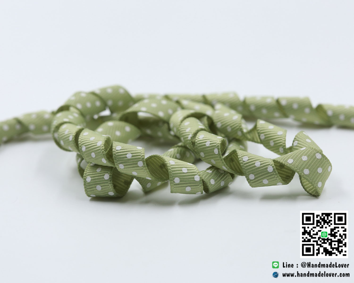 ริบบิ้นเกลียว พิมพิ์ลายจุด