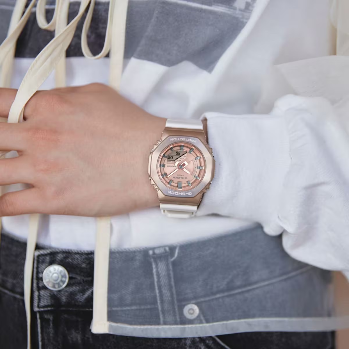 นาฬิกา Casio G-Shock Women ไซส์มินิ Metal Covered รุ่น GM-S2100CW-7A ของแท้ รับประกัน1ปี