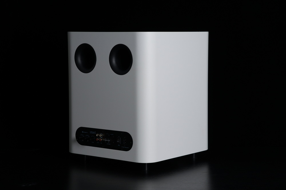 Fosi Audio SW10 ซับวูฟเฟอร์แอคทีฟประสิทธิภาพสูง ฟังก์ชันที่ลงตัวสำหรับระบบเสียงภายในบ้านยุคใหม่ ประกันศูนย์ไทย