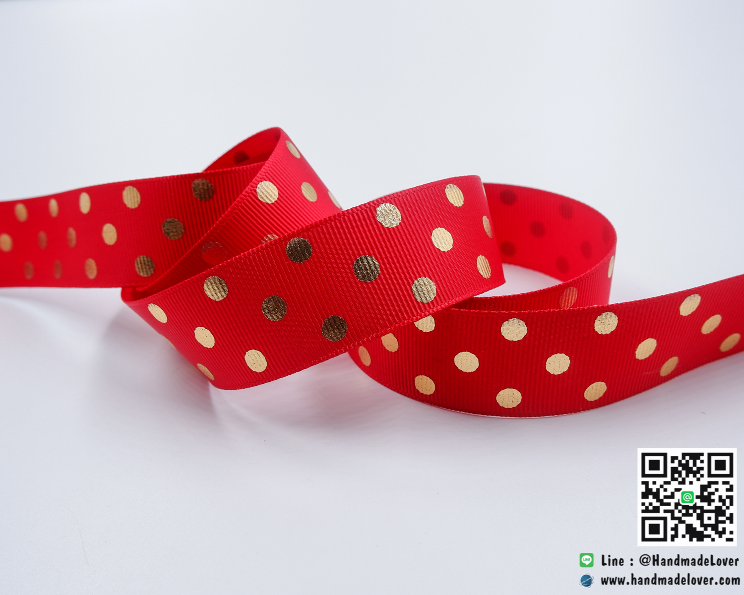 ริบบิ้นผ้า กรอสเกรน สีแดง พิมพ์ลายจุดสีทองสะท้อนแสง ขนาด 25 มิล