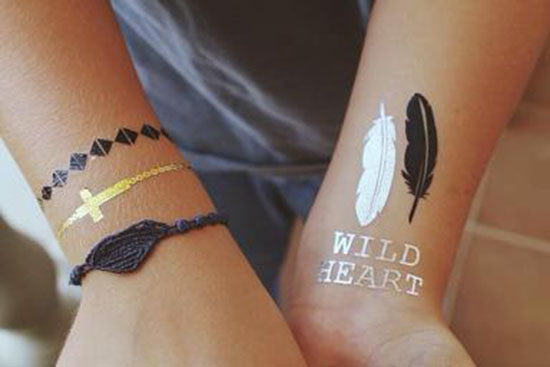 Flash Tattoo สติ๊กเกอร์แทททู สีทอง เมทัลลิค