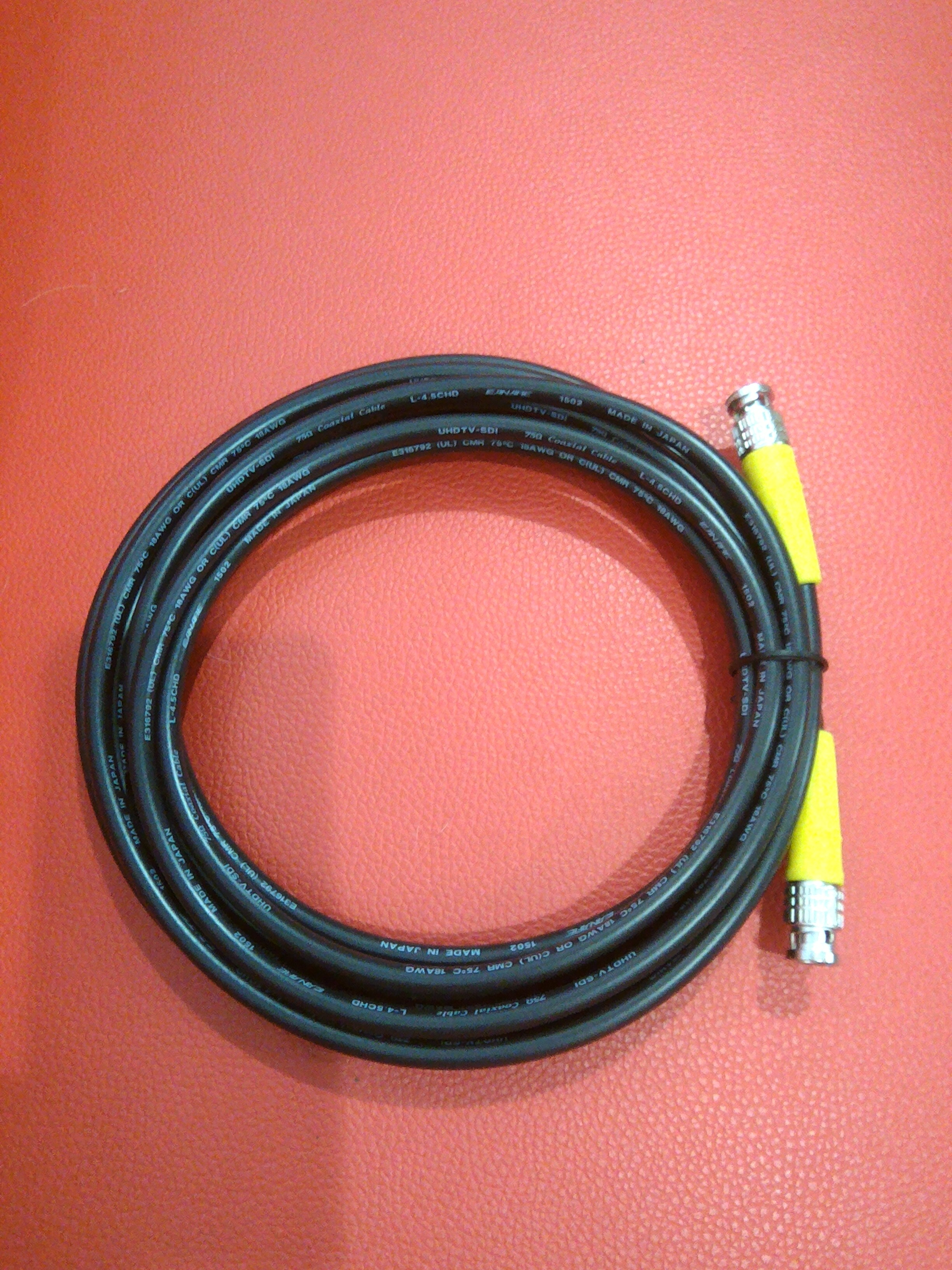 Canare L-4.5CHWS RG59 HD-SDI Coaxial Cable with Male BNC (สายสำเร็จรูป)