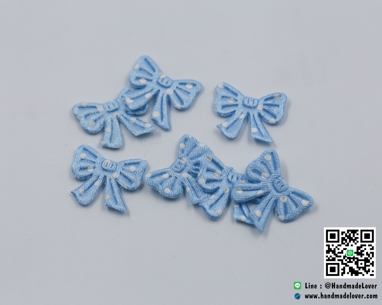 โบว์ผ้า สีฟ้า ลายจุด (แพ็ค 15 ชิ้น)