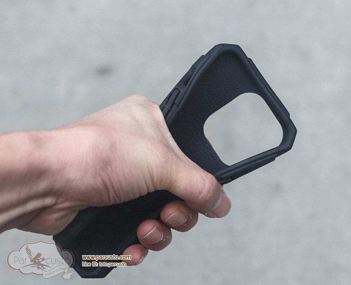 เคสกันกระแทก iPhone 13 mini, 13, 13 Pro, และ 13Pro Max (ต้องระบุรุ่น) จาก Fat Bear [หมด]