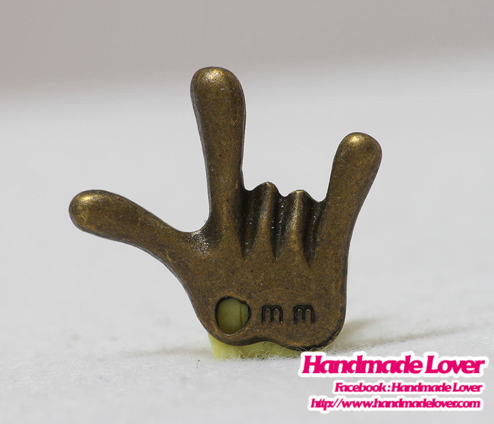 จี้โลหะ,ตัวห้อยซิป I Love You สีทองรมดำ