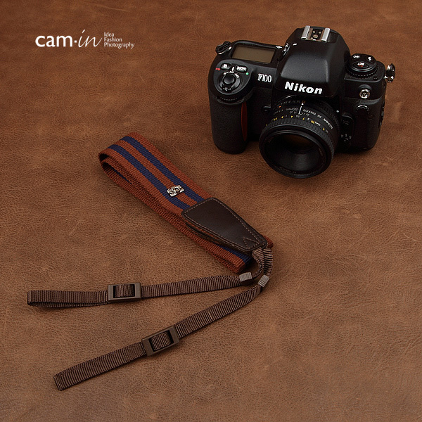 สายคล้องกล้องเท่ห์ cam-in Brilliant Blue