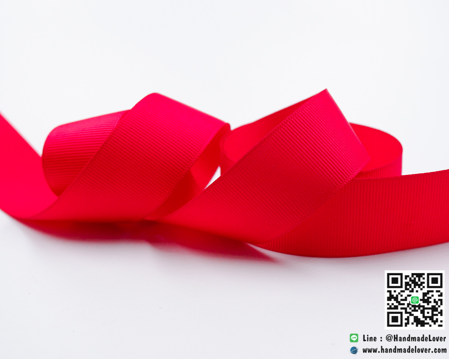 ริบบิ้นผ้า กรอสเกรน สีแดง ขนาด กว้าง 25 mm [สีพื้น]