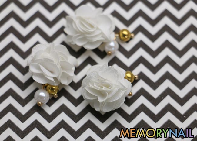 ดอกไม้ แม่เหล็ก,Flower magnets