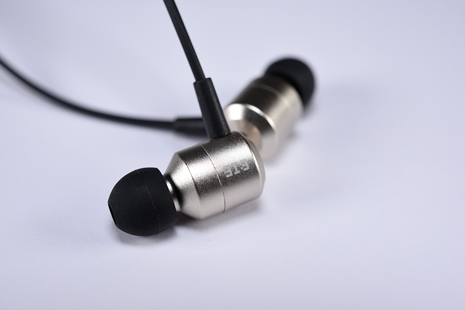 ขาย VE BIE หูฟัง inear เสียงดี ให้รายละเอียดเสียงครบถ้วน