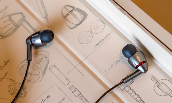 ขาย 1MORE Quad Driver สุดยอดหูฟัง Hybrid 4 ไดรเวอร์ 3BA + 1Carbon Dynamic ตัว Top ระดับ HiFi