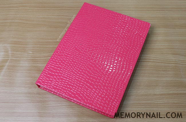 หนังสือโชว์ลายเล็บ,กล่องโชว์สีทาเล็บ,กล่องสีทาเล็บ