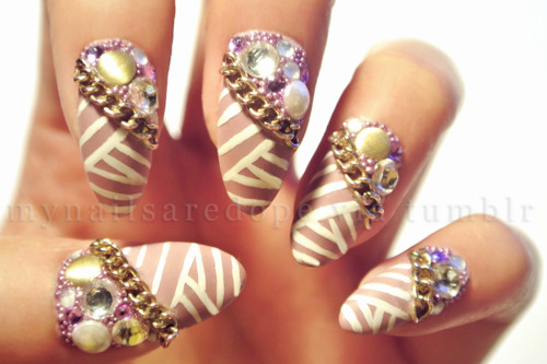 nail necklace,โซ่ ติดเล็บ