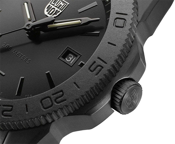 นาฬิกา Luminox PACIFIC DIVER CHRONOGRAPH 3120 SERIES รุ่น XS.3121.BO.RF สีแดง