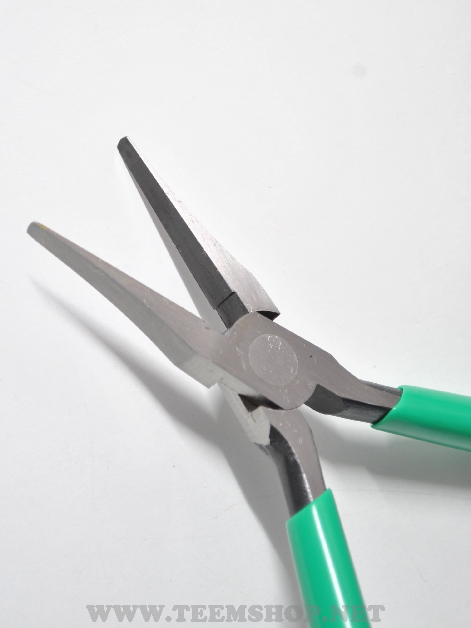 KEIBA คีมปากแหลม แบน ด้ามบาง F-615 ไม่มีฟัน Made in Japan