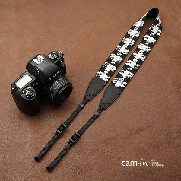 สายคล้องกล้องสวยๆ ลายสก๊อตสีขาวดำ cam-in Scott Black and White