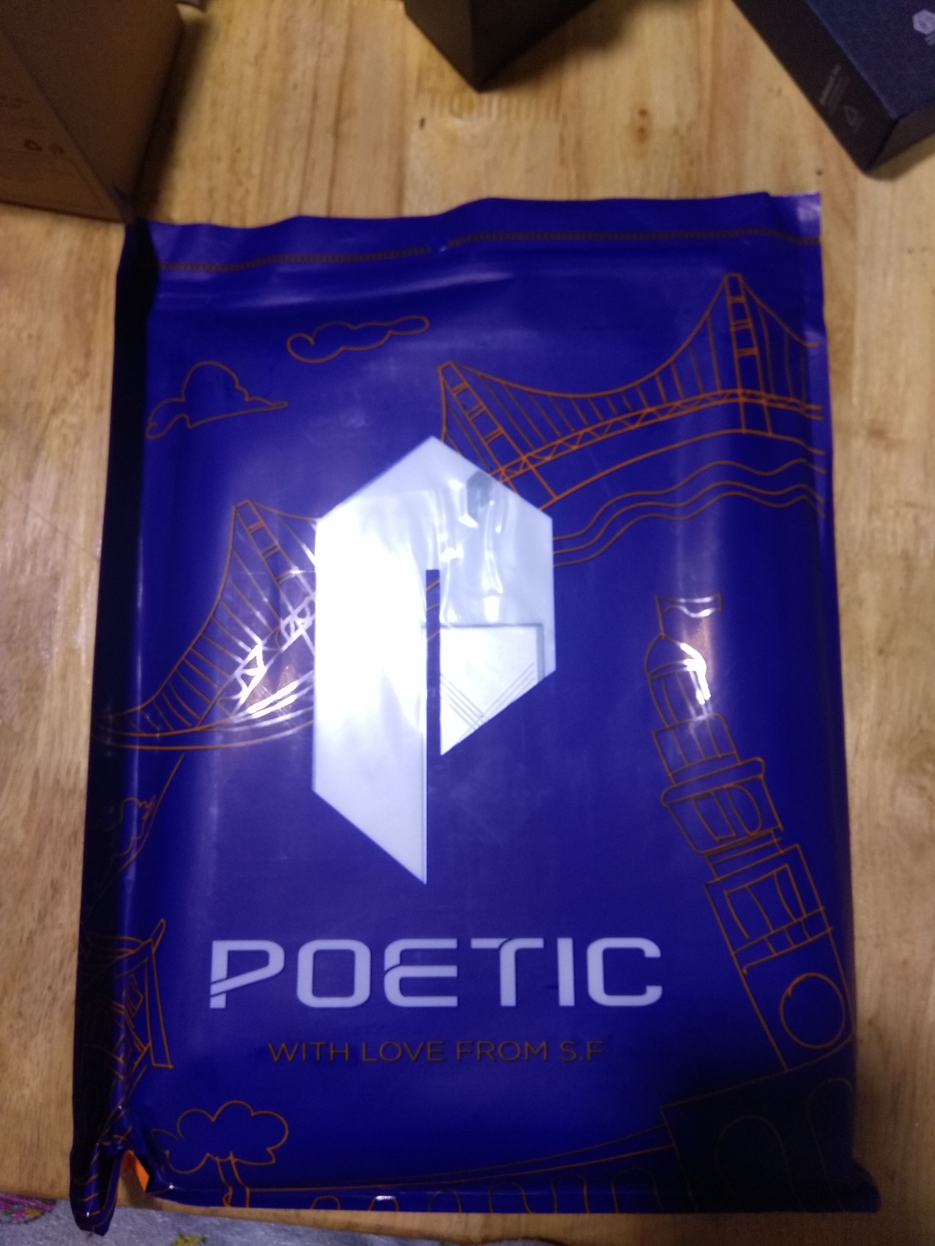 เคสกันกระแทก Apple New iPad Pro 12.9 2017 [Revolution] จาก Poetic [หมด]