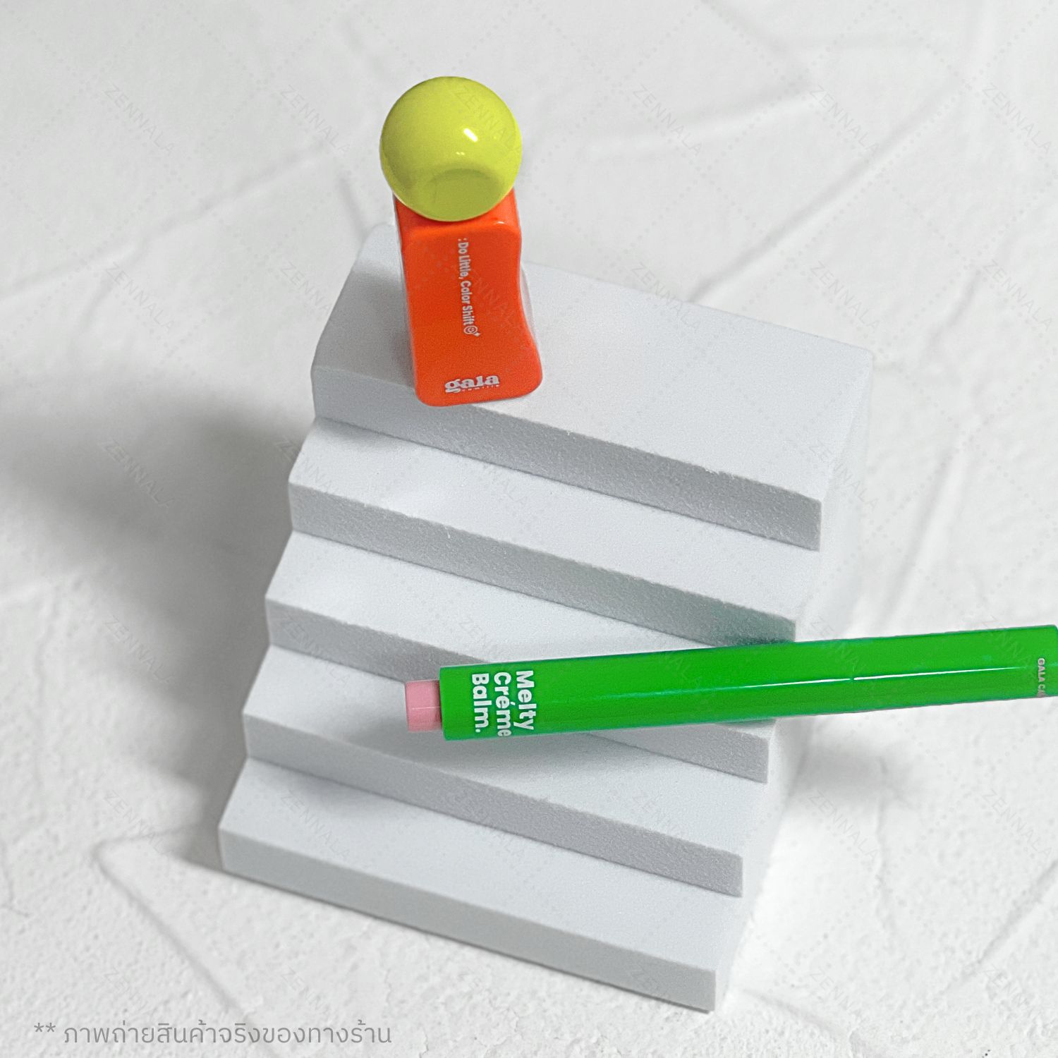 พร็อพถ่ายรูป 3D รูปเรขาคณิต มีหลายแบบให้เลือก