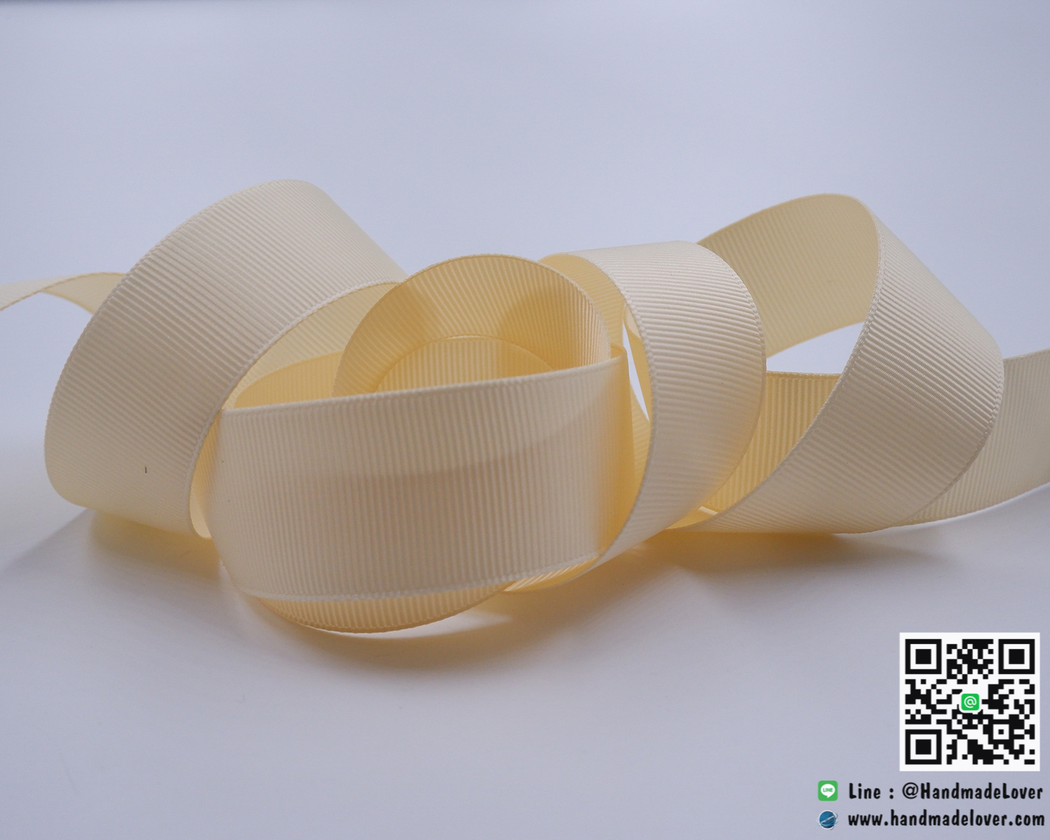 ริบบิ้นผ้า กรอสเกรน สีครีม ขนาด 25 mm. [สีพื้น]