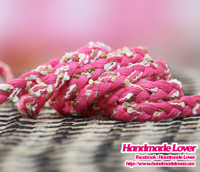 ผ้าถัก สีชมพู ขนาด กว้าง 9 มม.