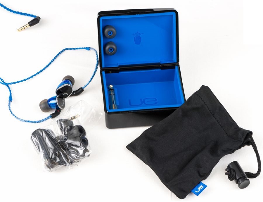 ขายหูฟัง Ultimate Ears 900 (UE 900) อินเอียร์ระดับเทพ 4Driver เปลี่ยนสายได้ มาพร้อมสายมีไมค์ และ คอนโทรลมือถือได้