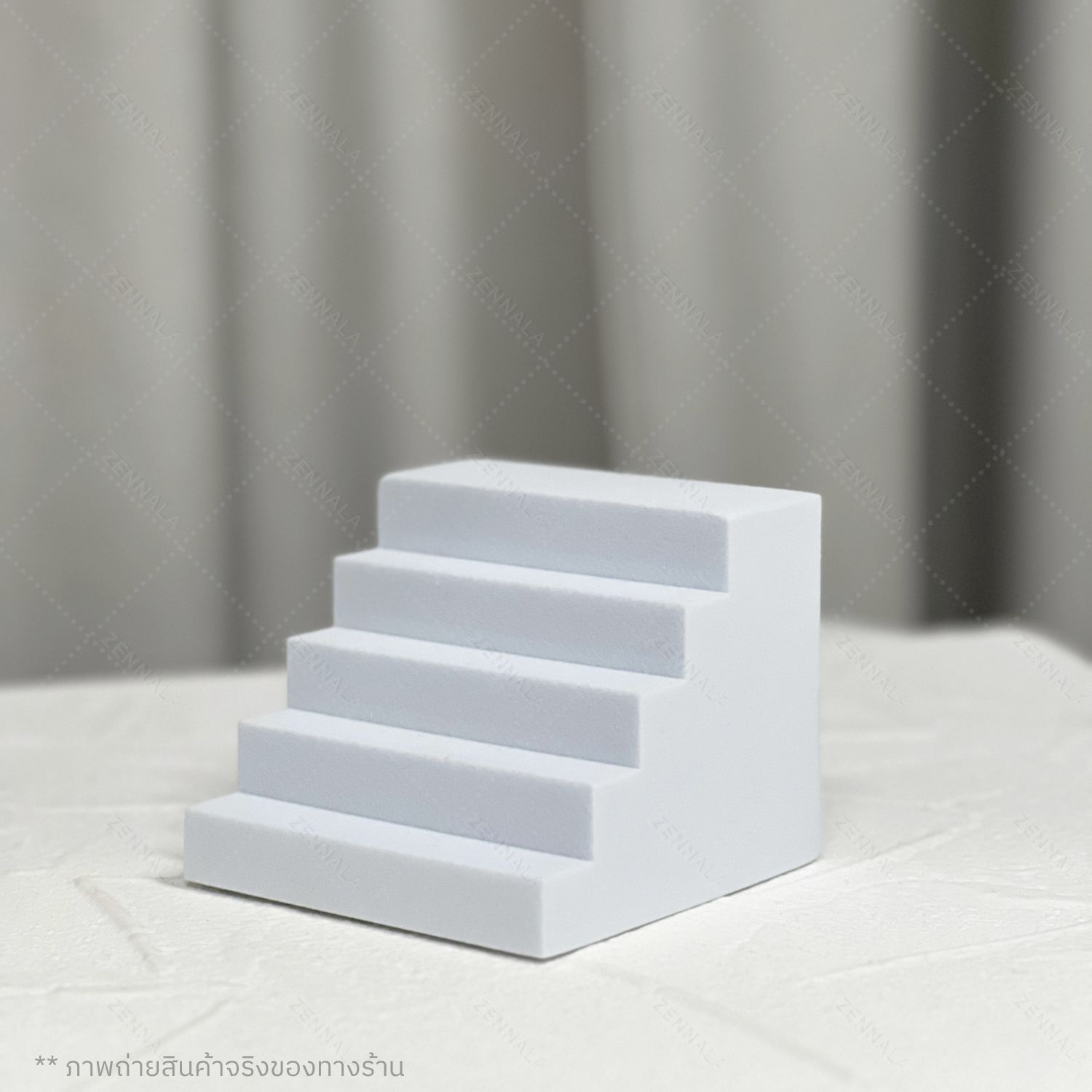 พร็อพถ่ายรูป 3D รูปเรขาคณิต มีหลายแบบให้เลือก