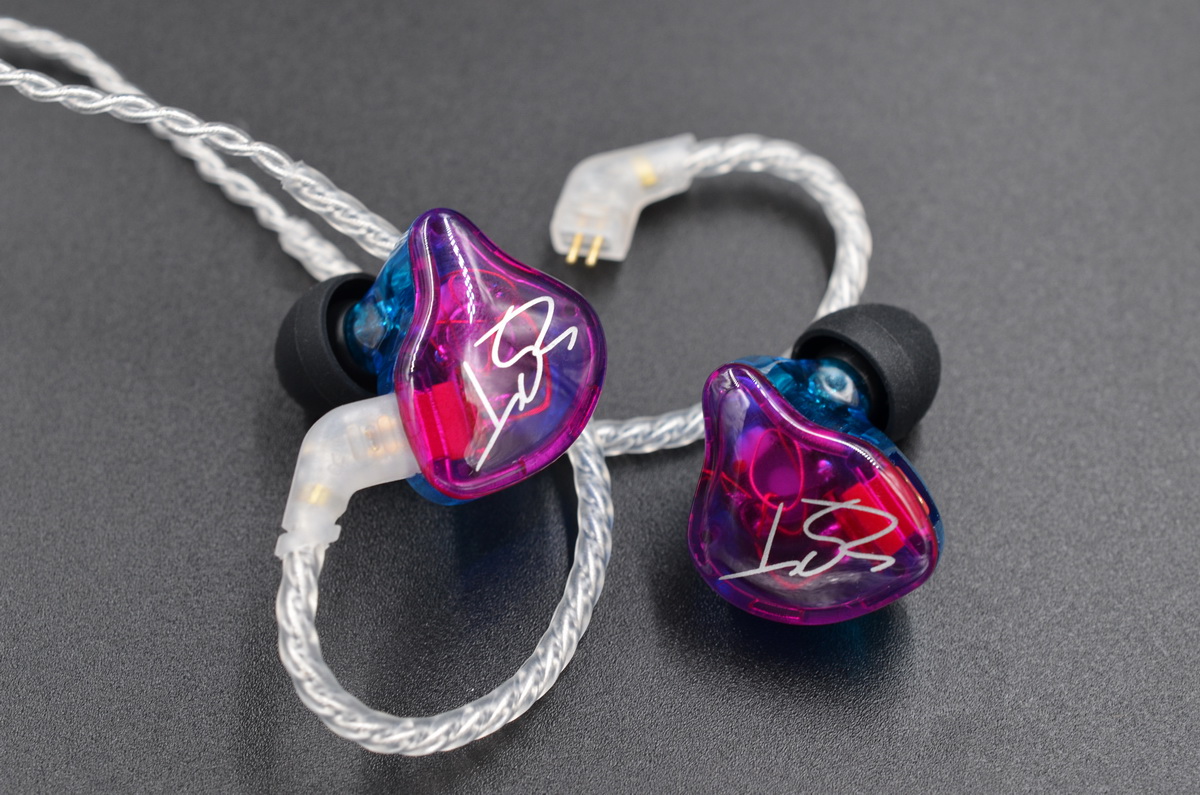 ขาย KZ ZST Pure White Edition หูฟัง hybrid 2ไดร์เวอร์ (1DD+1BA) ถอดสายได้ รุ่นพิเศษ