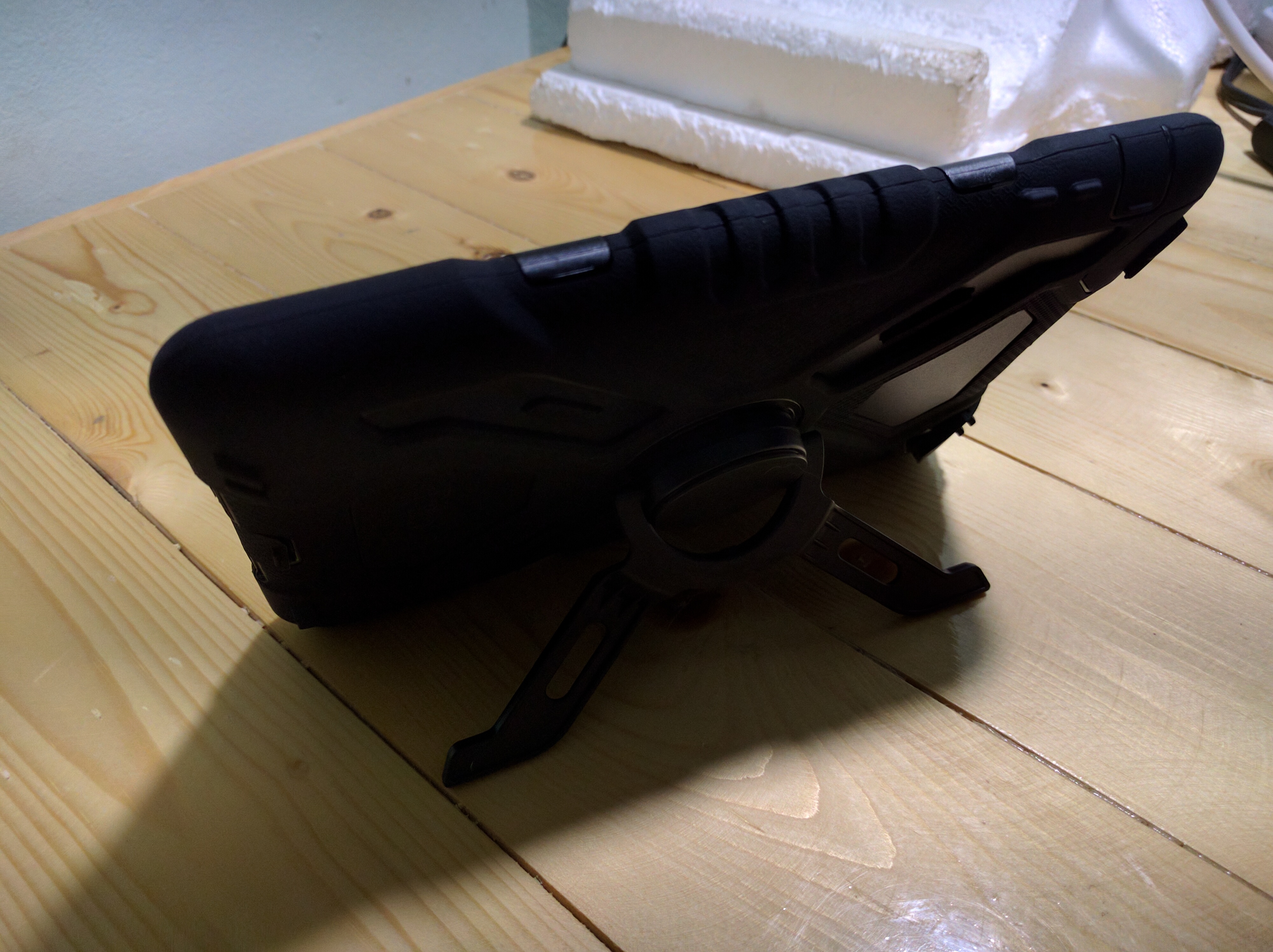 เคสซิลิโคนกันกระแทก Apple iPad mini 1/ 2 Retina จาก PEPKOO [Pre-order]