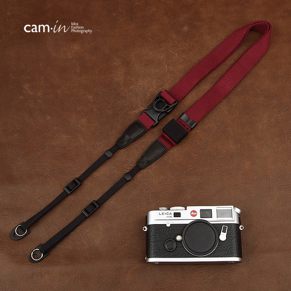 สายคล้องกล้องเส้นเล็กปรับสายสั้นยาวได้ Cam-in รุ่น Ninja สีม่วง 25 mm