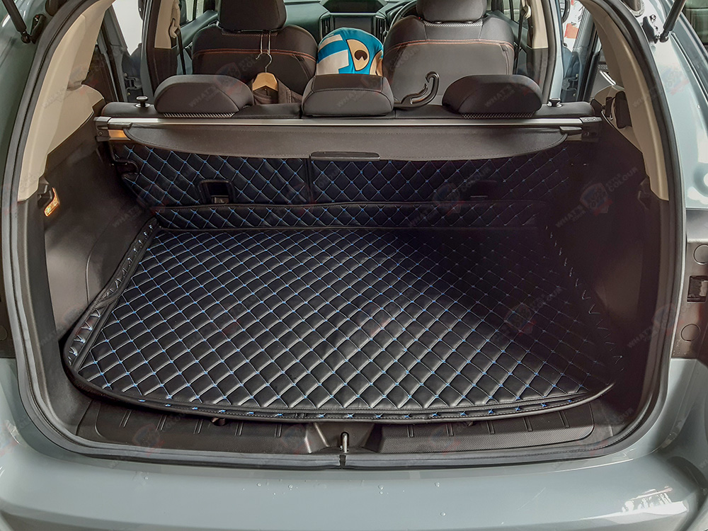 พรมรถยนต์ 6 D รถ SUBARU XV ปี 2019-2023 ชุดรวมแผ่นท้ายและหลังพนักพิง จำนวน 6 ชิ้น