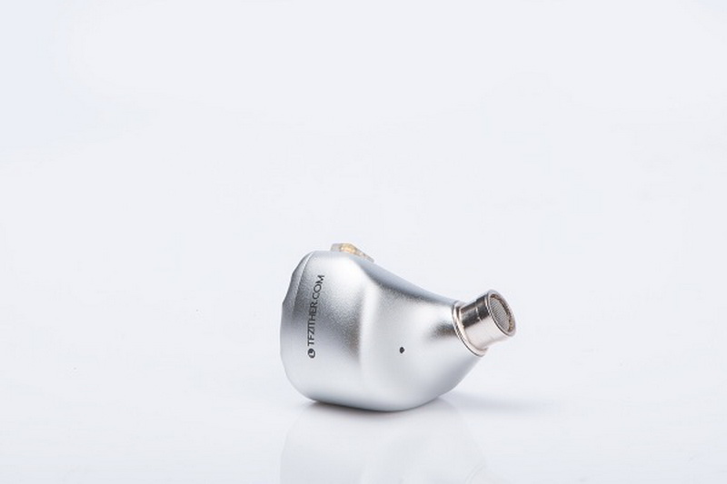 ขาย TFZ SERIES 7 หูฟัง hybrid 5 ไดร์เวอร์ (4BA+DD)ระดับ Audiophile ถอดสายได้