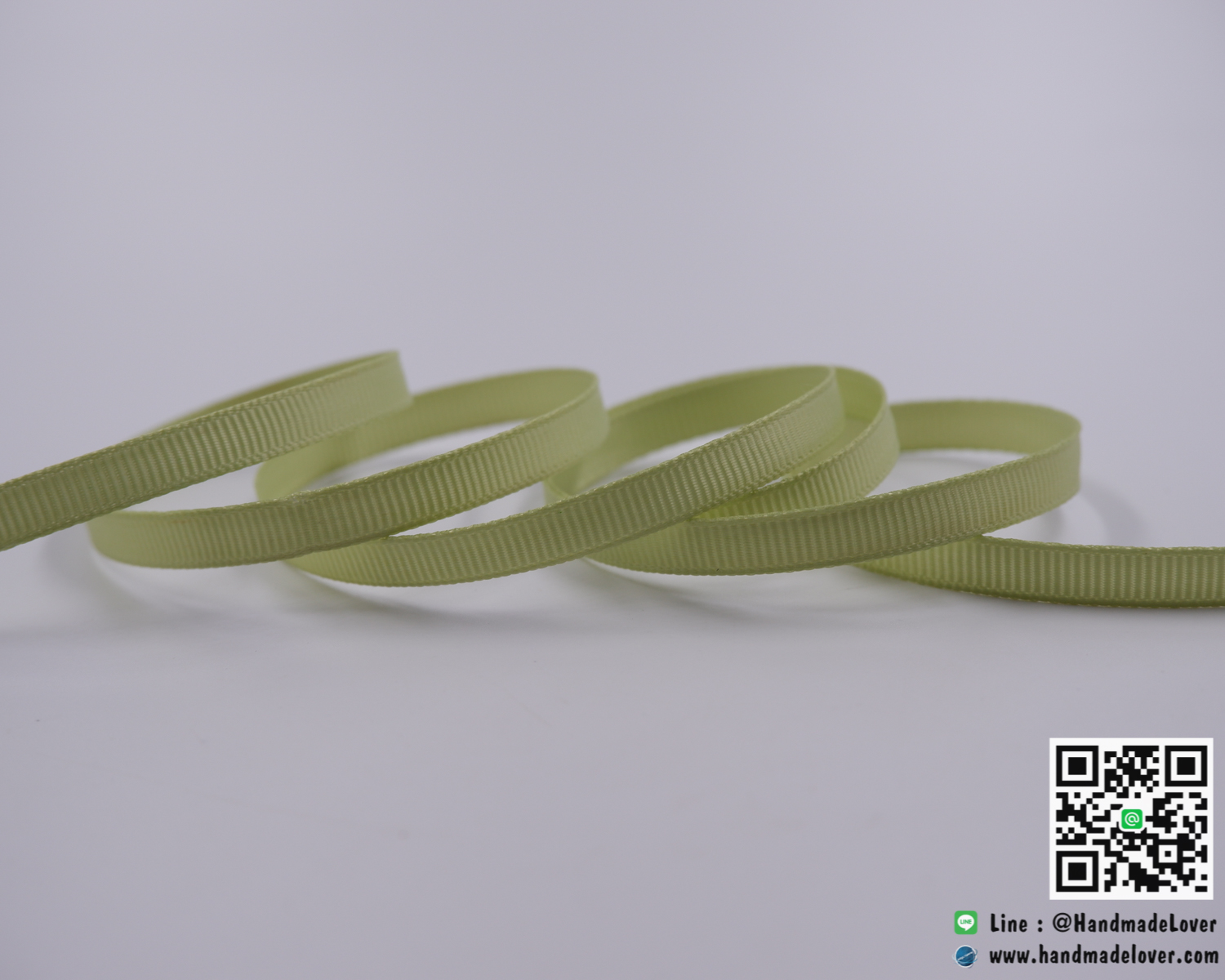 ริบบิ้นผ้า กรอสเกรน สีเขียวครีม ขนาด กว้าง 6 mm.