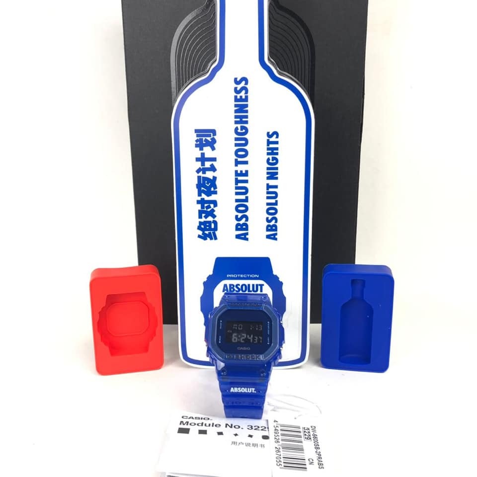 นาฬิกา Casio G-SHOCK x ABSOLUT China Limited Collaboration model รุ่น DW-5600SB-2PRABS (วางขายเฉพาะในจีนเท่านั้น) ของแท้ รับประกัน1ปี