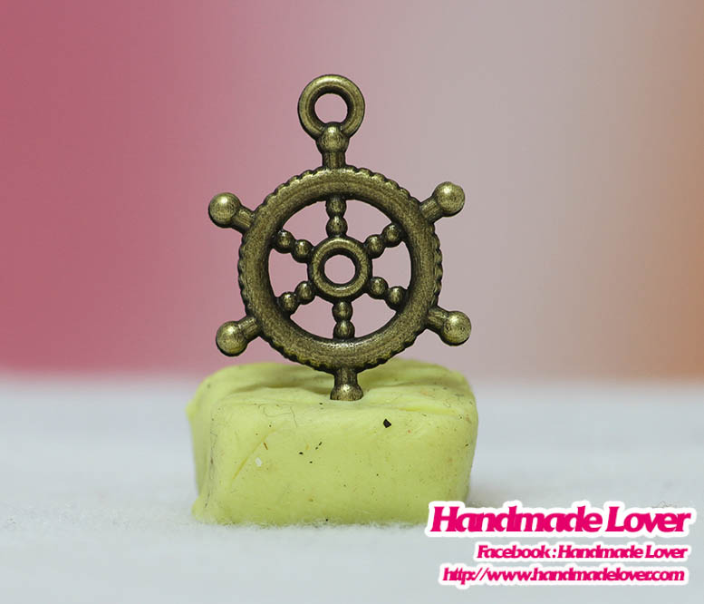 จี้,ตัวห้อยซิป พวงมาลัยเรือ (พังงาเรือ)