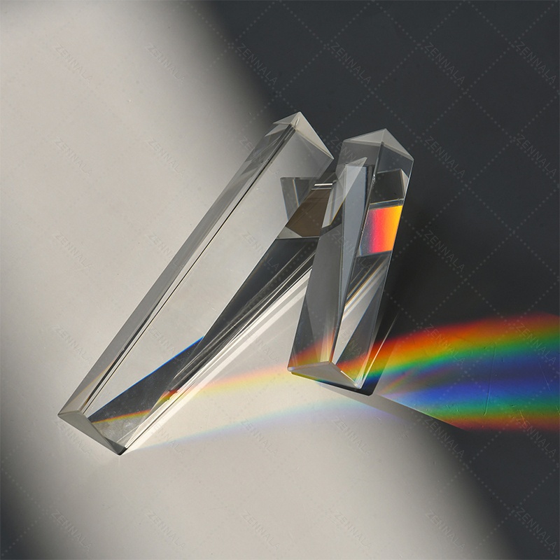 แท่งปริซึมแก้ว ปริซึมสามเหลี่ยม กระจายแสงสีรุ้ง หักเหแสง Triangular Glass Prism มีหลายขนาดให้เลือก